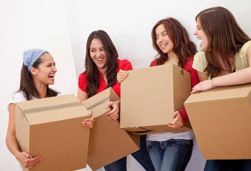 Additional services for moving truck storage in Crystal Palace