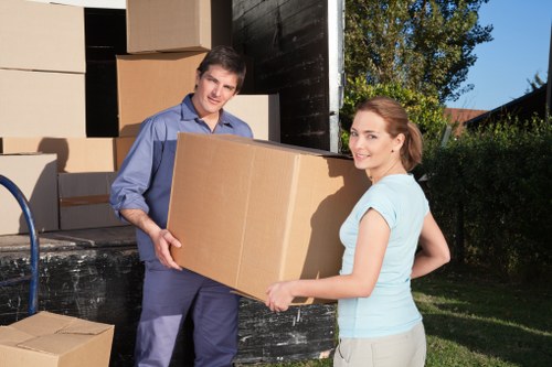Efficient unpacking services by Storage Crystal Palace